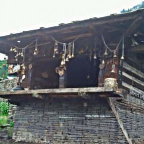 dodra-temples-shimla