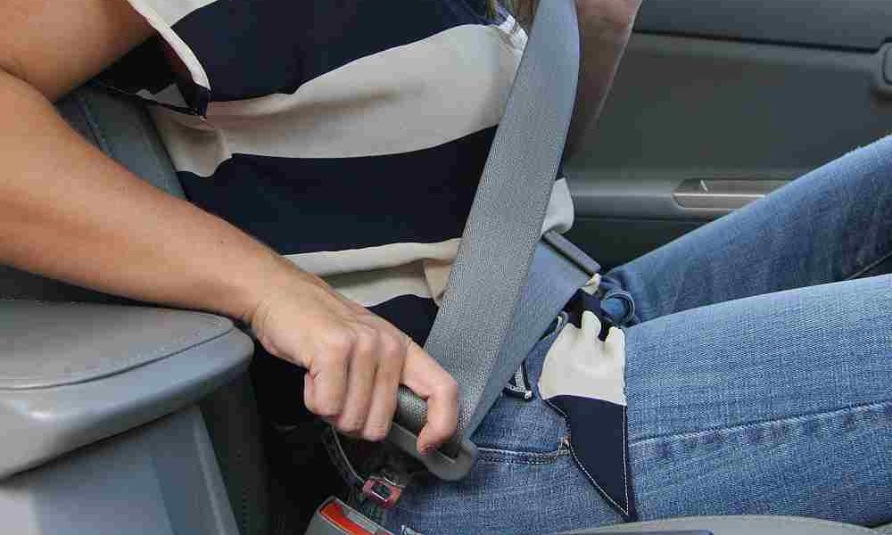 Wearing seat-belt in Shimla Mandatory.