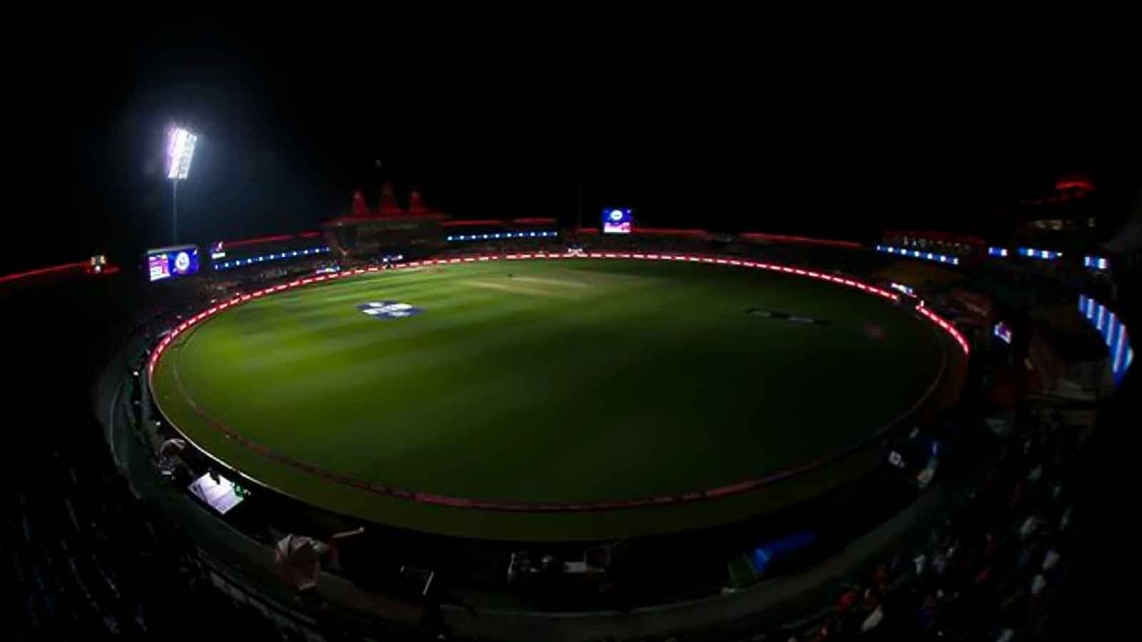 dharamshala-ipl-match-abandoned-amid-cross-boarder-firing
